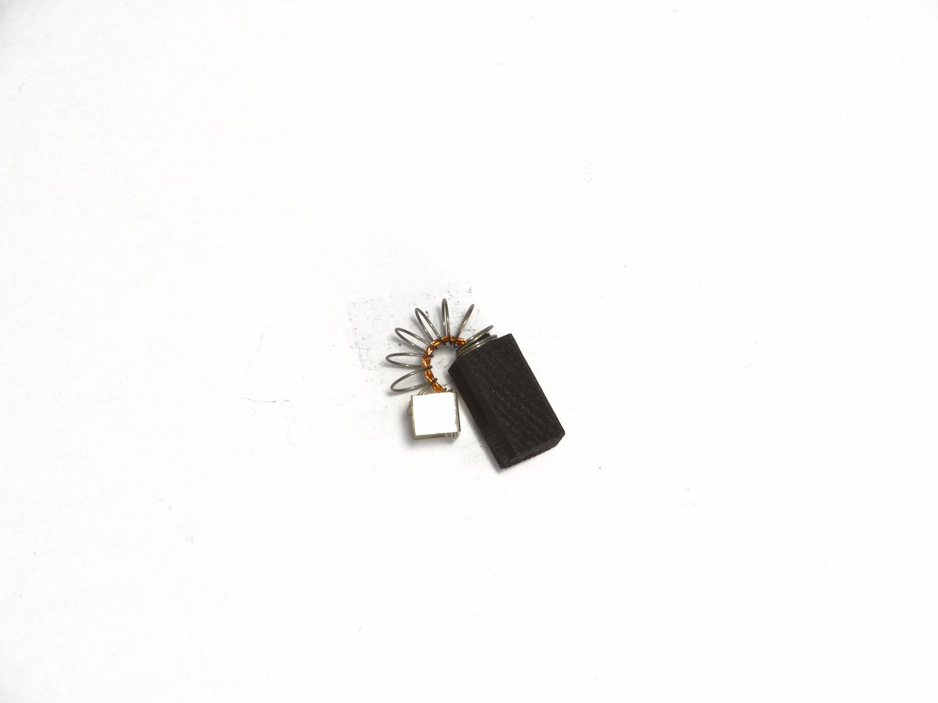 Szénkefe 6,3X8X14,5 mm R. 0239 ASEIN B&D termék fő termékképe
