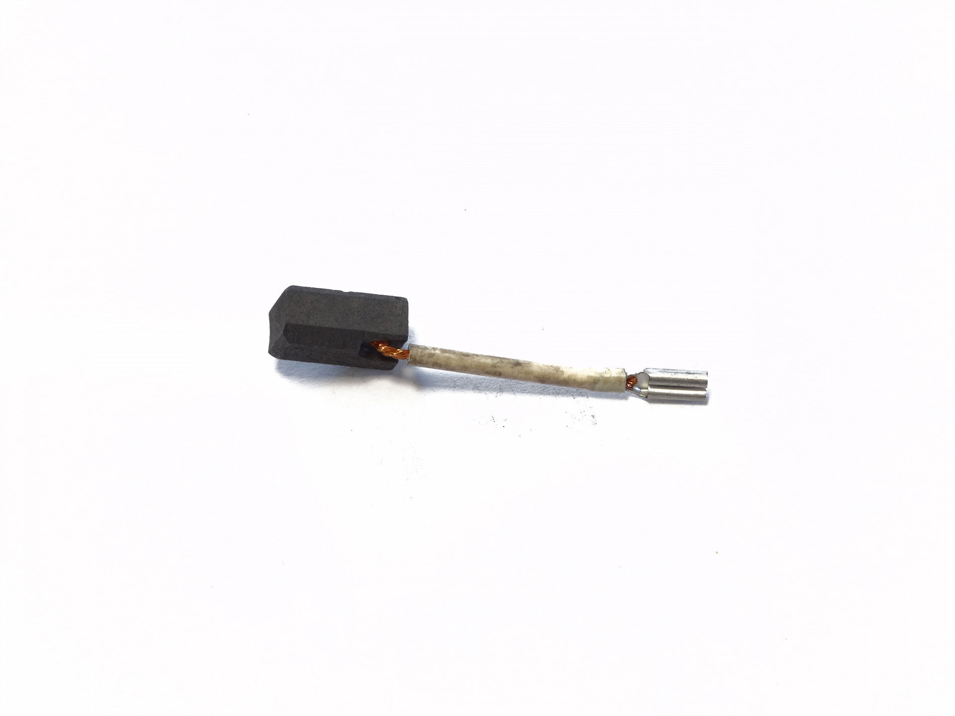 Szénkefe 6,5X7,5X14 mm sarus HIKOKI 999005 termék fő termékképe